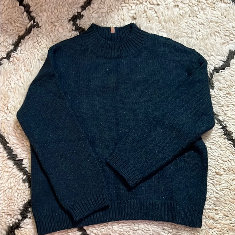 Womans Dark Blue Sweater